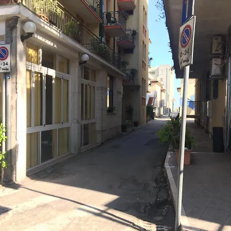 App. Marcopolo - 100mt Dal Mare Lido di Jesolo